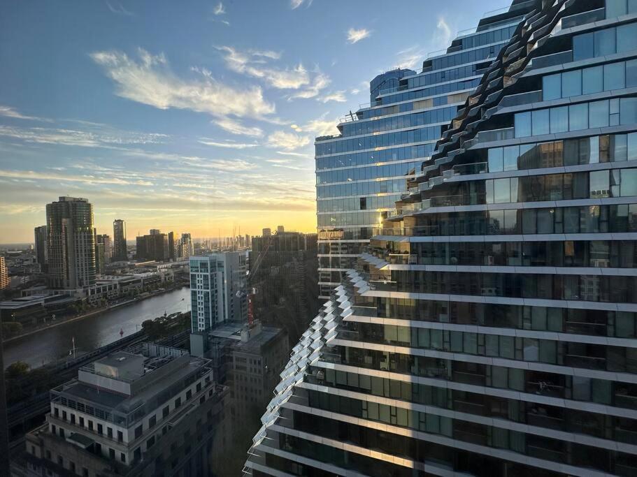 Premium Corporate Studio + Yarra Views Apartamento Melbourne Exterior foto